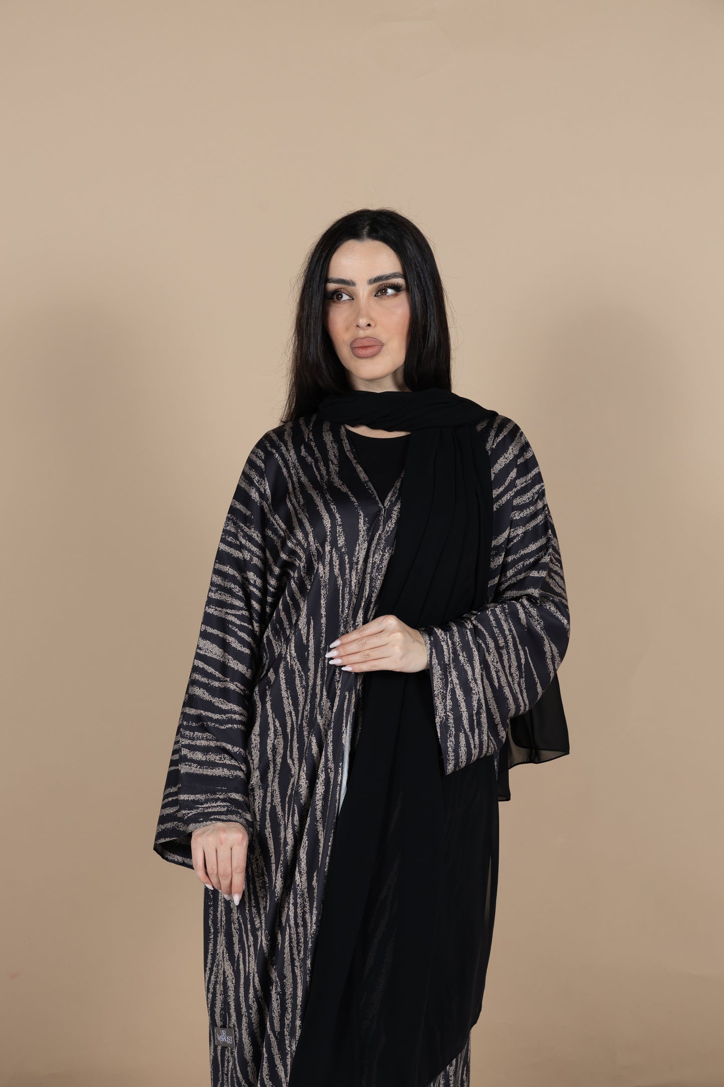 Gold stripes abaya